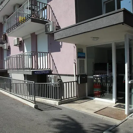 Apartments Silver Shell 2* Portoroz