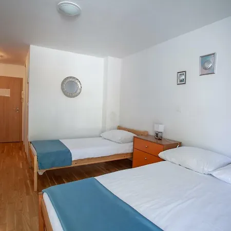 Apartments Silver Shell Nočitev z zajtrkom